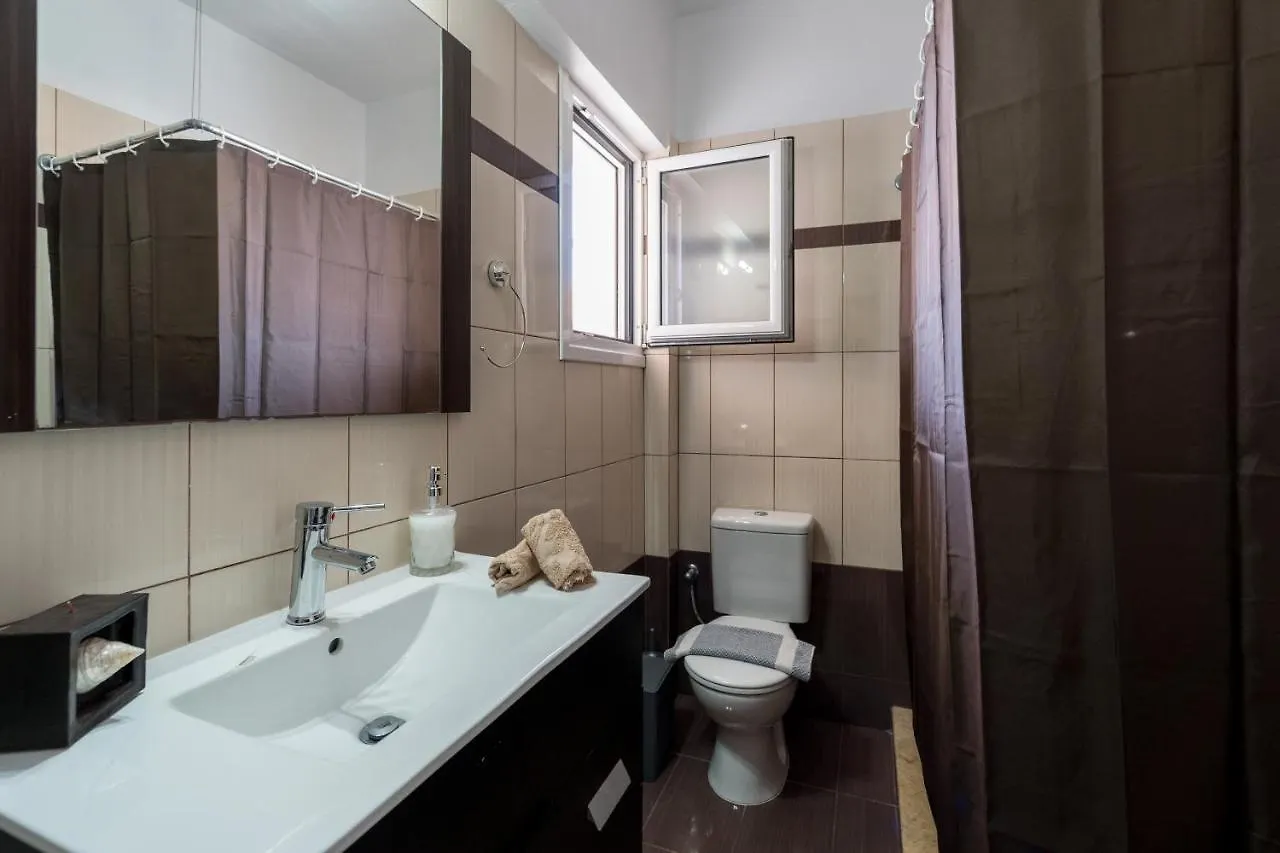 Central Town Apartment Lixúri Görögország